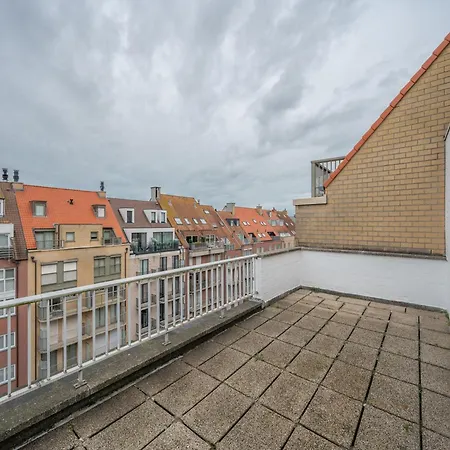 Stylish City-view Retreat Apartamento